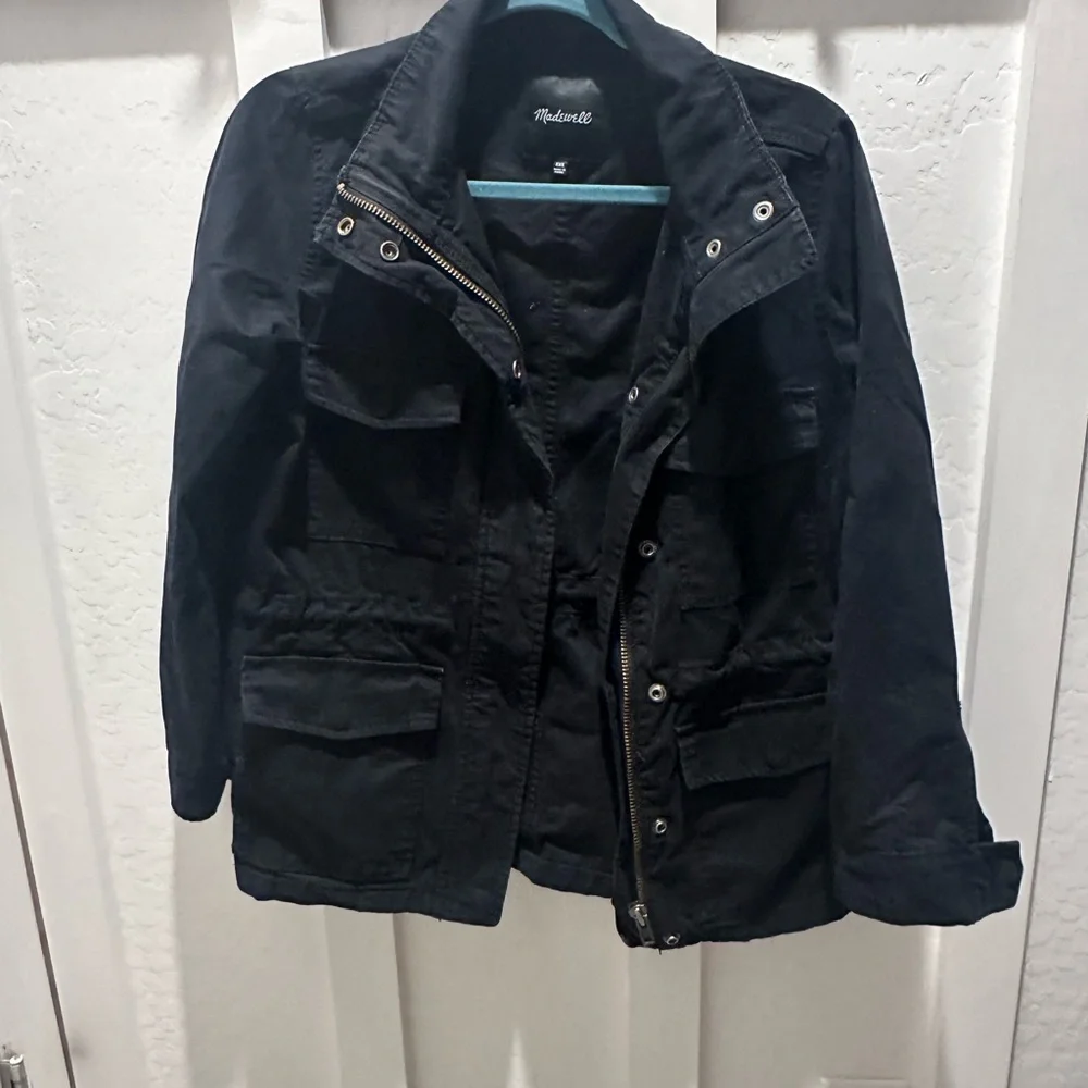 Madewell Women's Utility Jacket‎ in Black - Picture 3 of 5